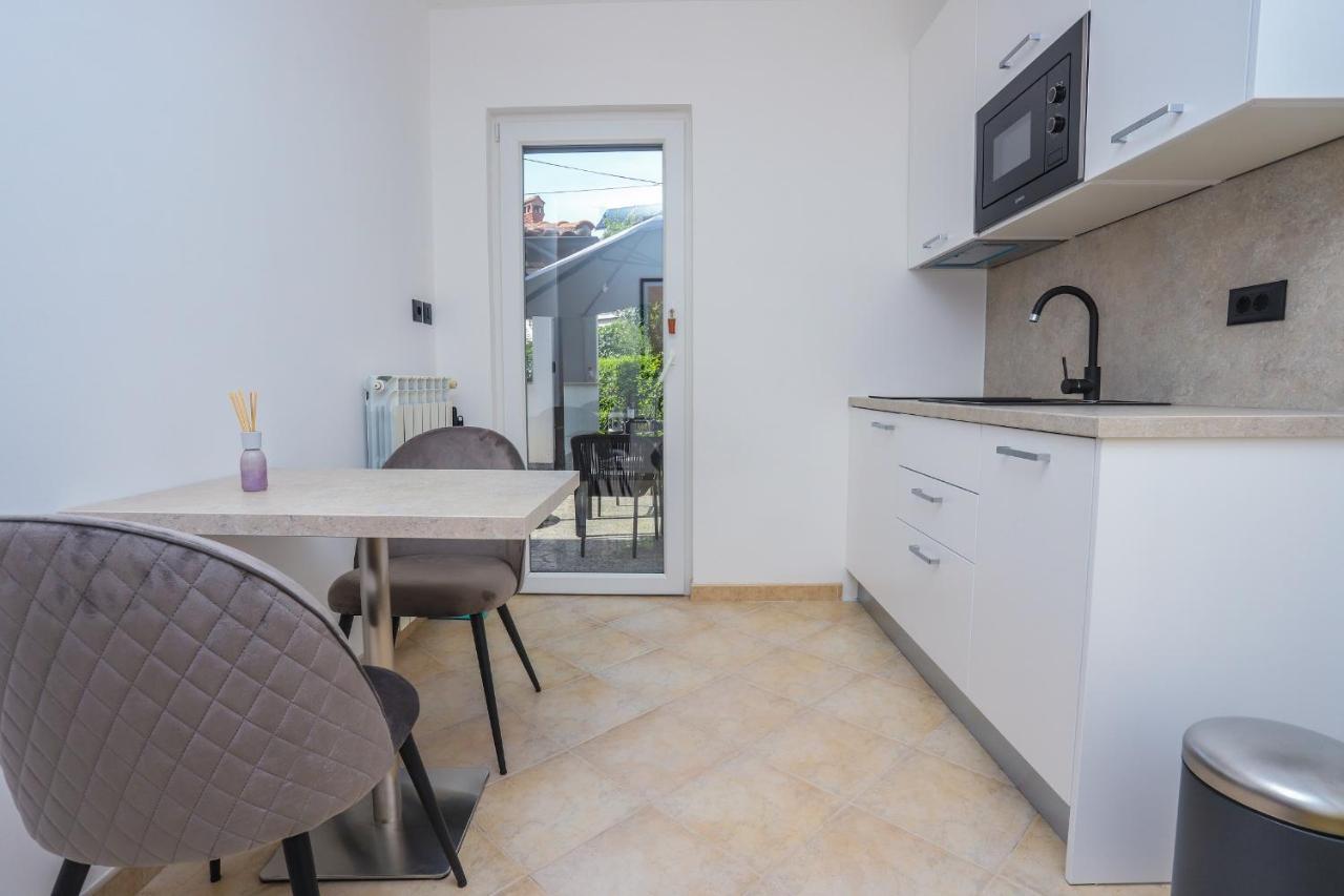 Apartments Silvano Poreč Exterior foto